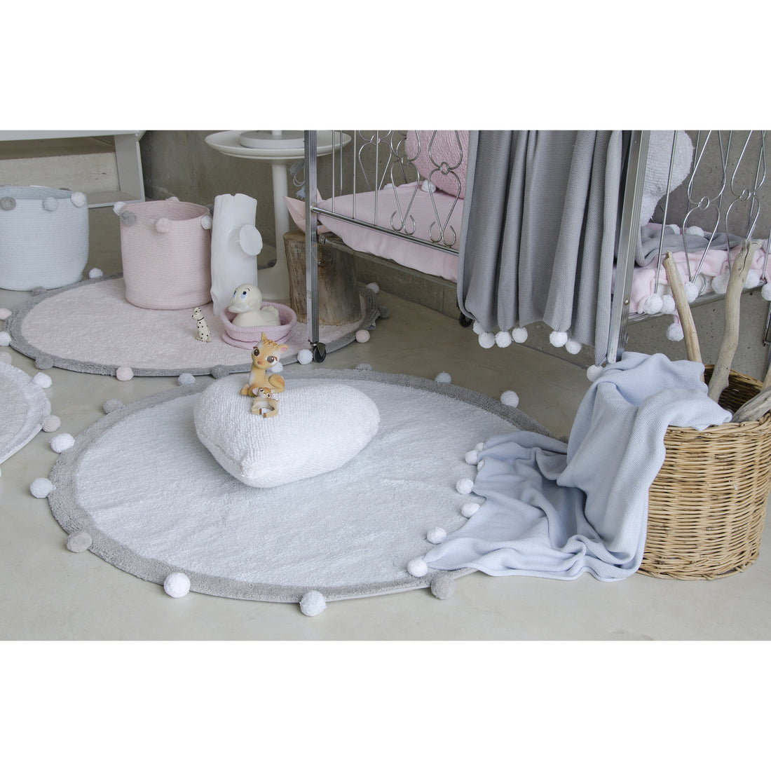 lorena-canals-baby-blanket-bubbly-soft-blue- (9)