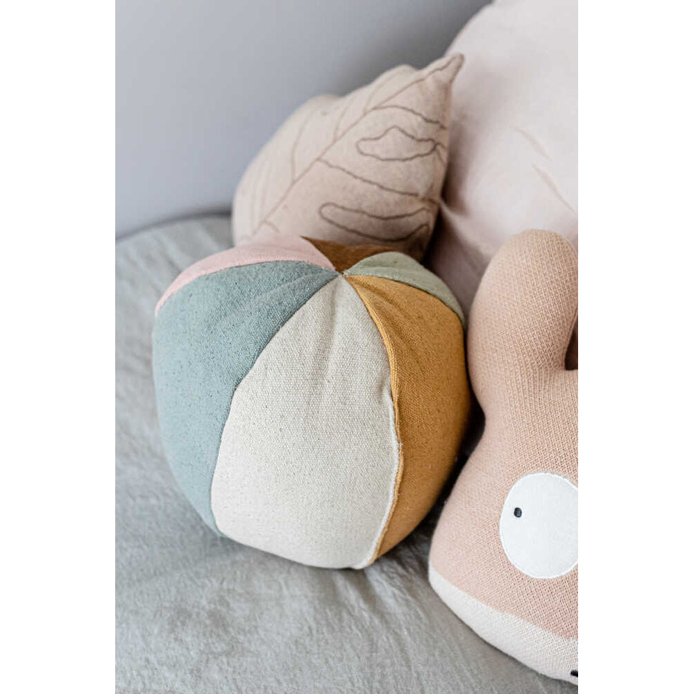 lorena-canals-eco-city-ball-machine-washable-cushion-30x30x30cm-lore-sc-ball- (5)