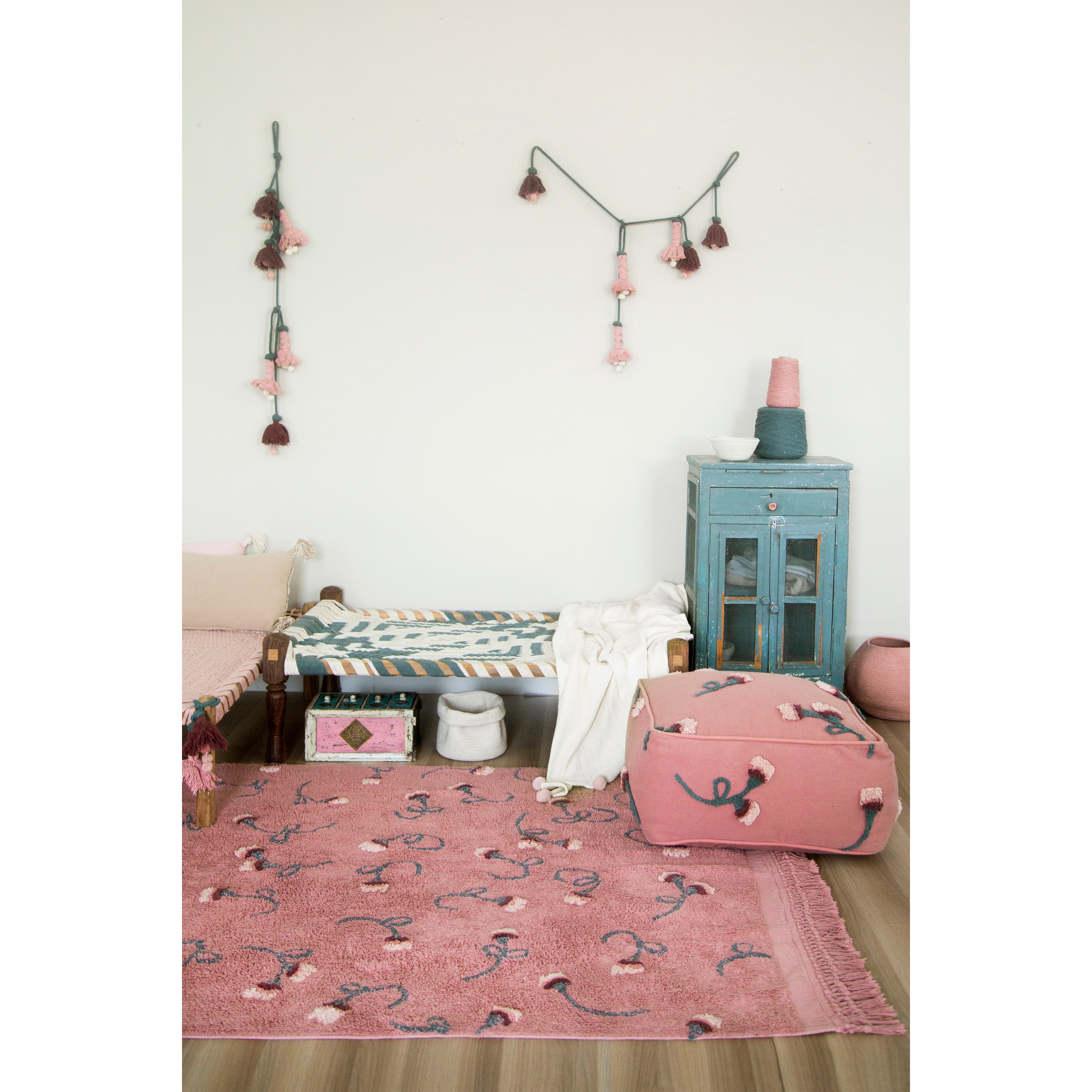 lorena-canals-english-garden-ash-rose-pouffe- (11)