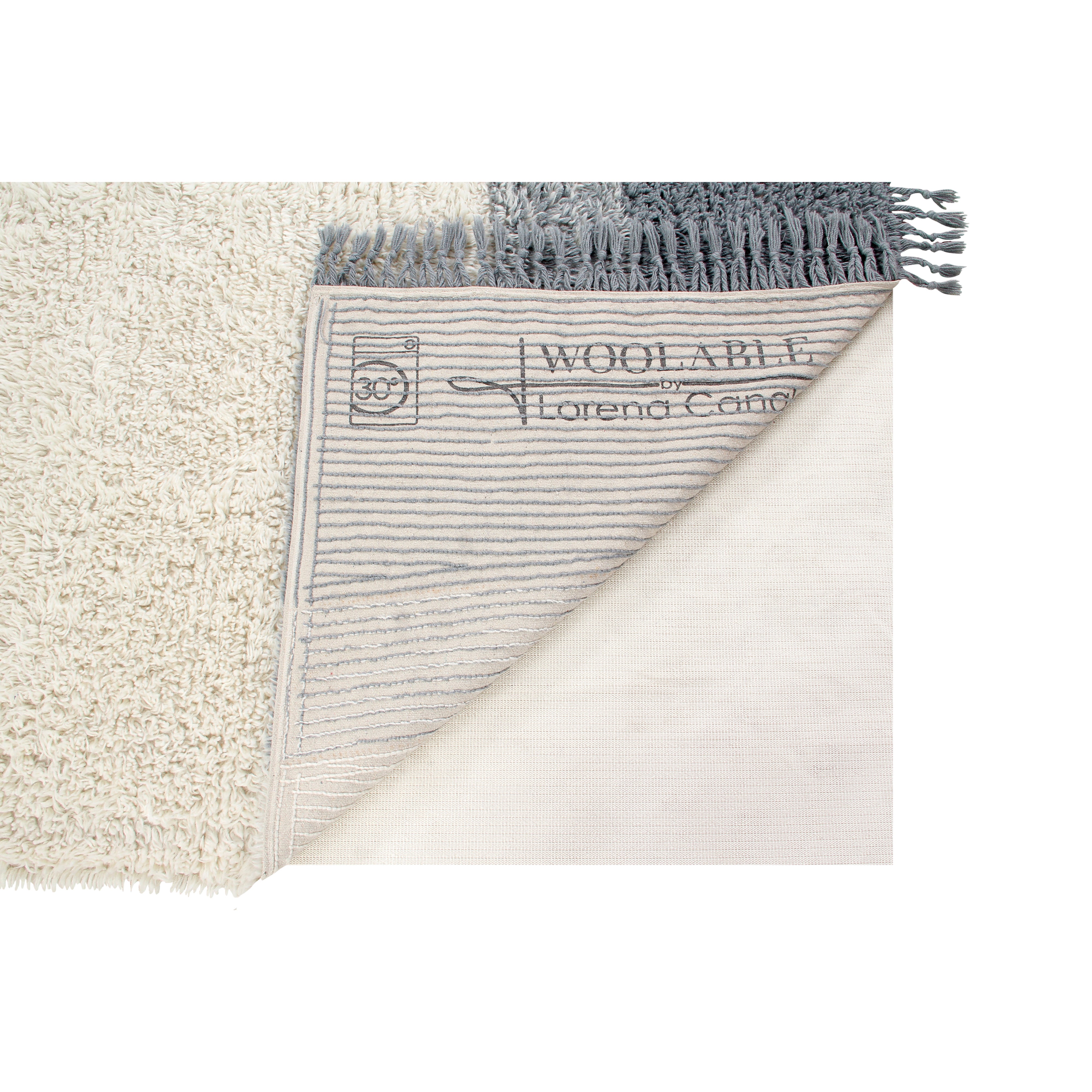 lorena-canals-free-your-soul-into-the-blue-machine-washable-woolable-rug- (2)