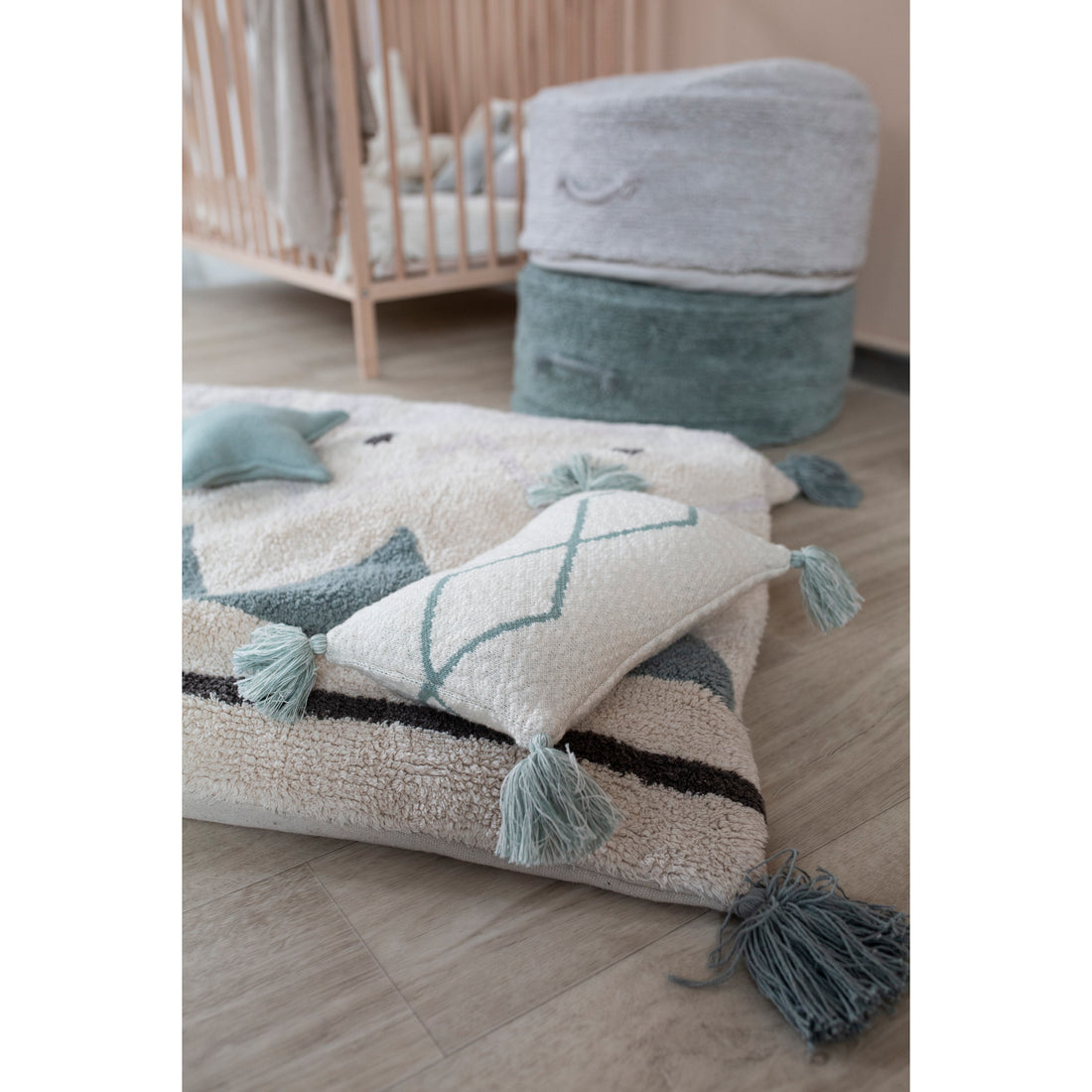 lorena-canals-little-oasis-nat-indus-blue-machine-washable-knitted-cushion- (7)