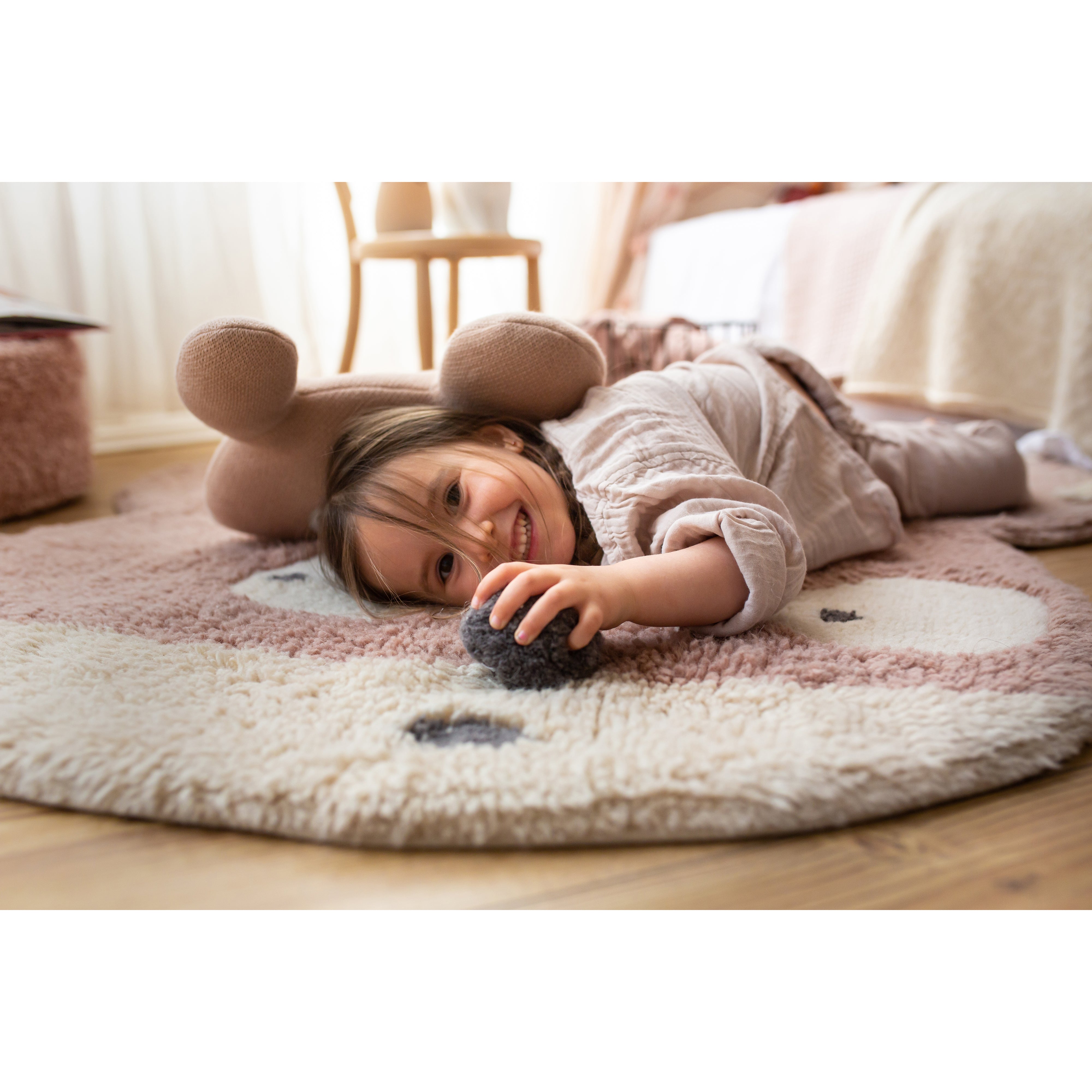 lorena-canals-miss-mighty-mouse-machine-washable-woolable-rug- (19)