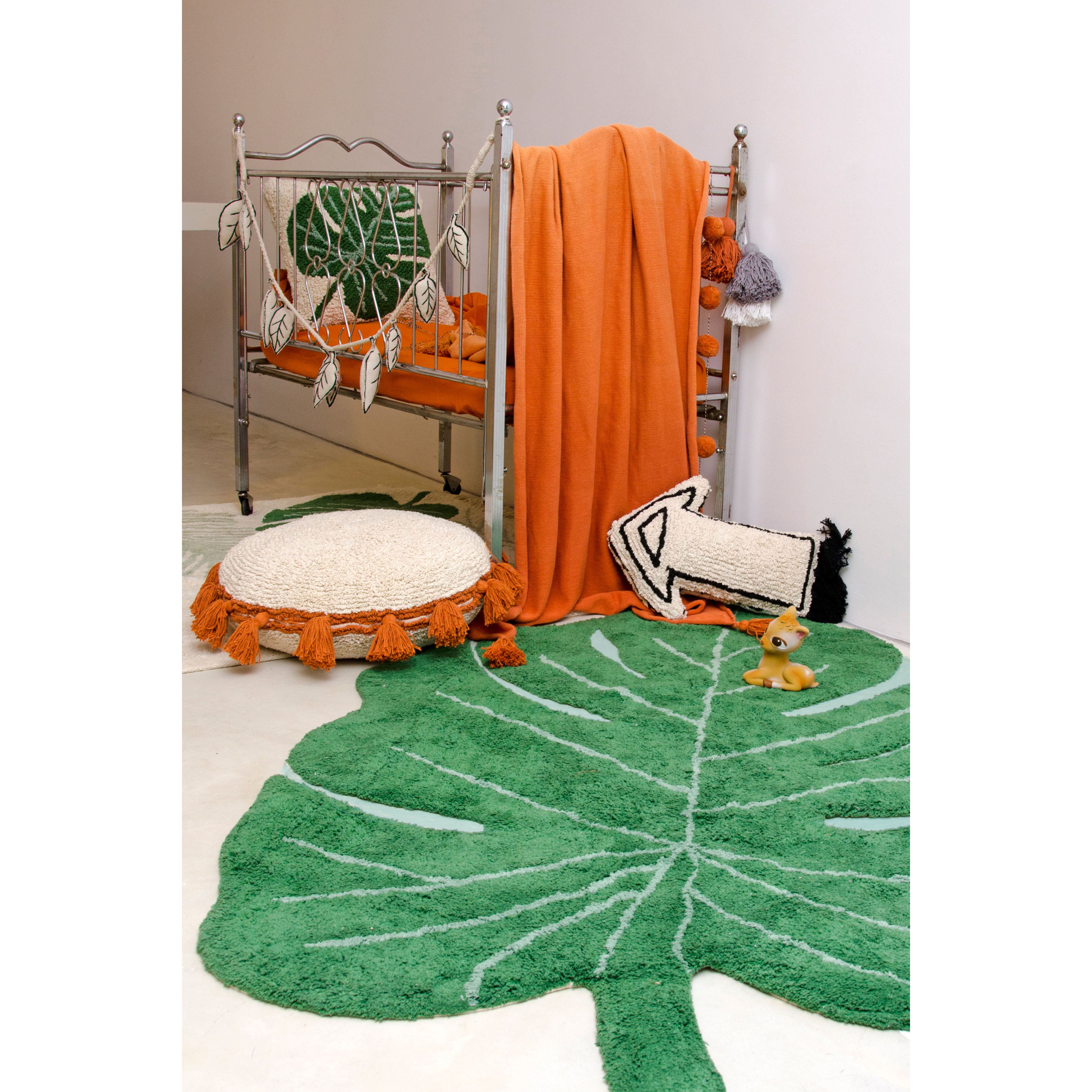 lorena-canals-monstera-leaf-machine-washable-rug- (7