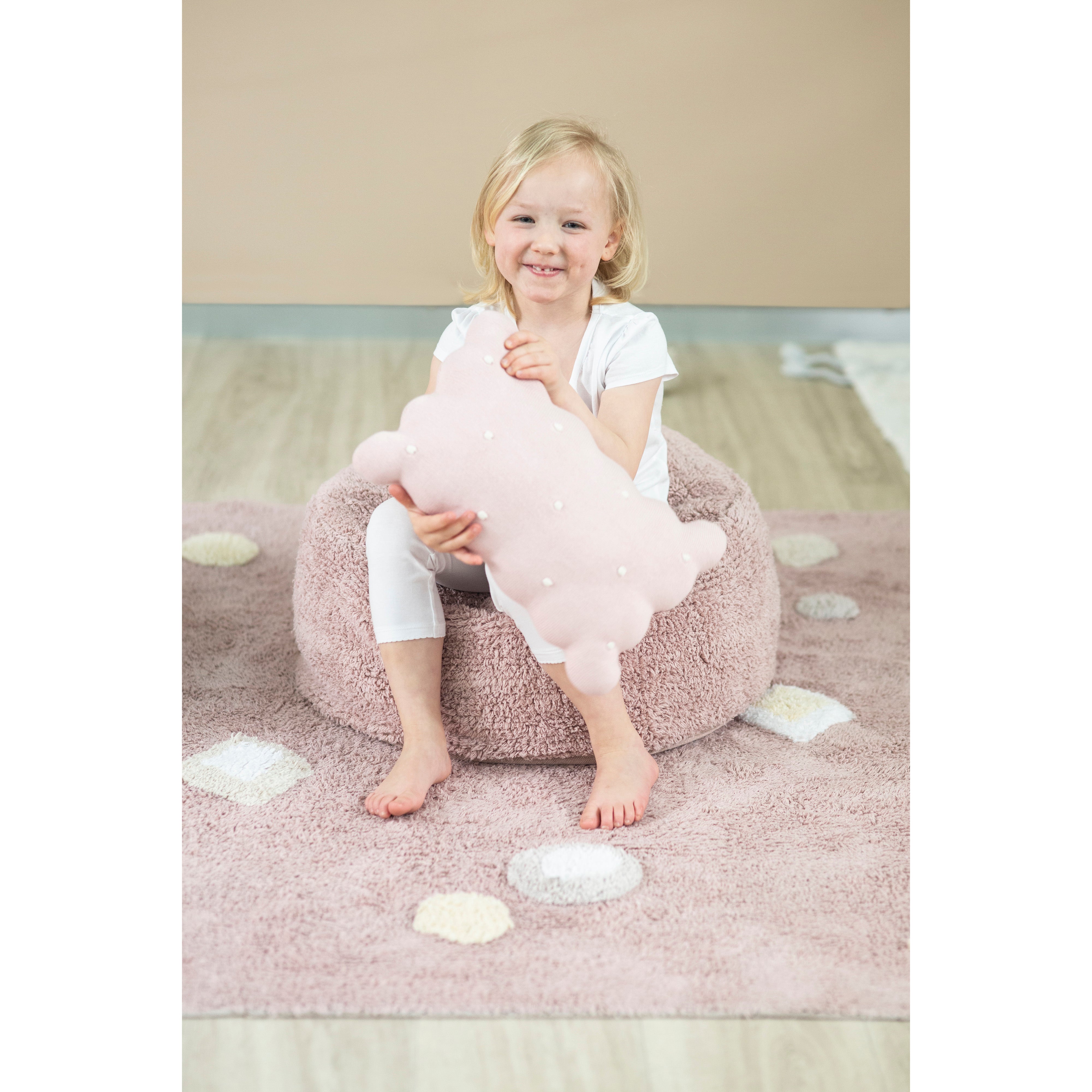 lorena-canals-pyjama-party-chill-vintage-nude-machine-washable-pouffe- (27)