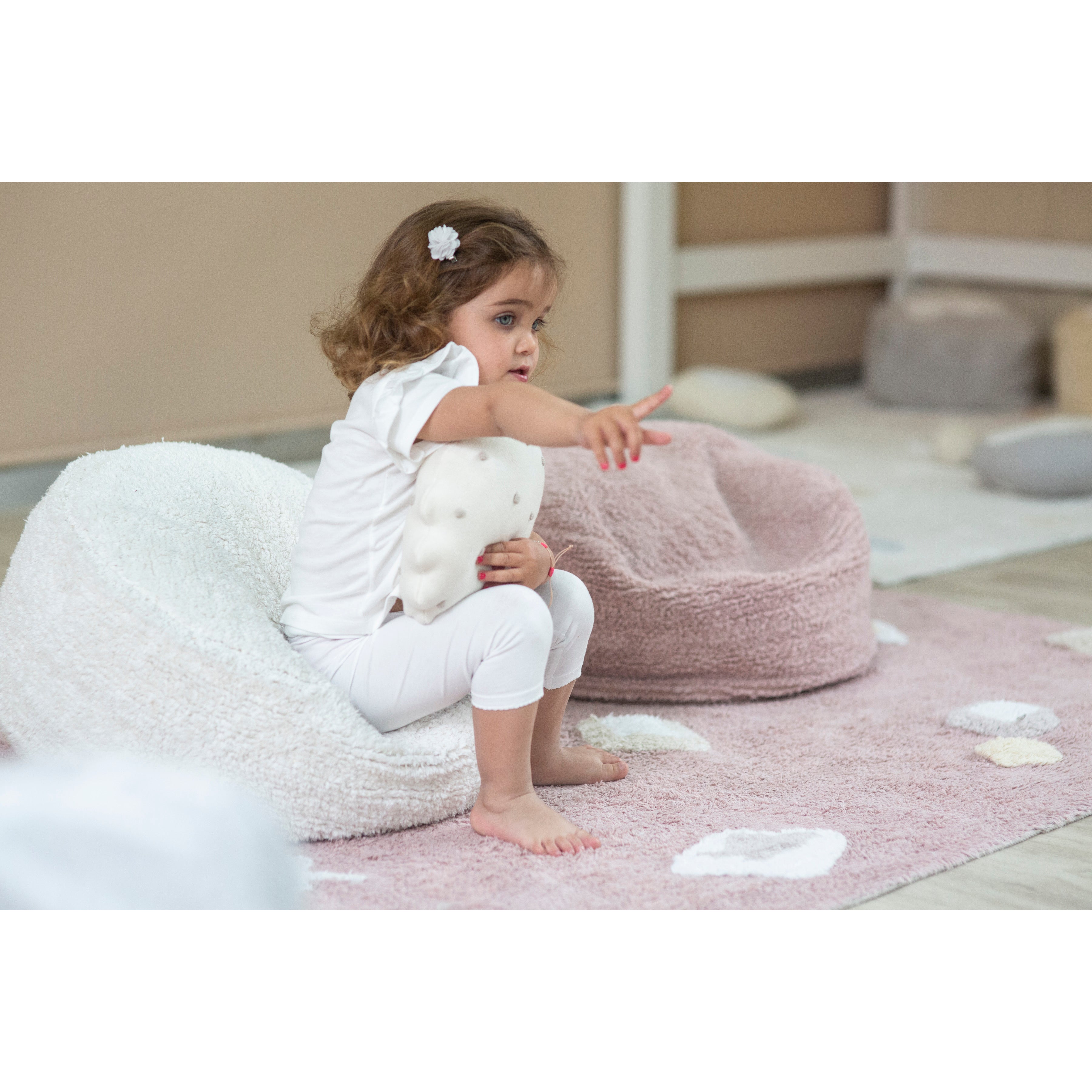 lorena-canals-pyjama-party-chill-vintage-nude-machine-washable-pouffe- (16)