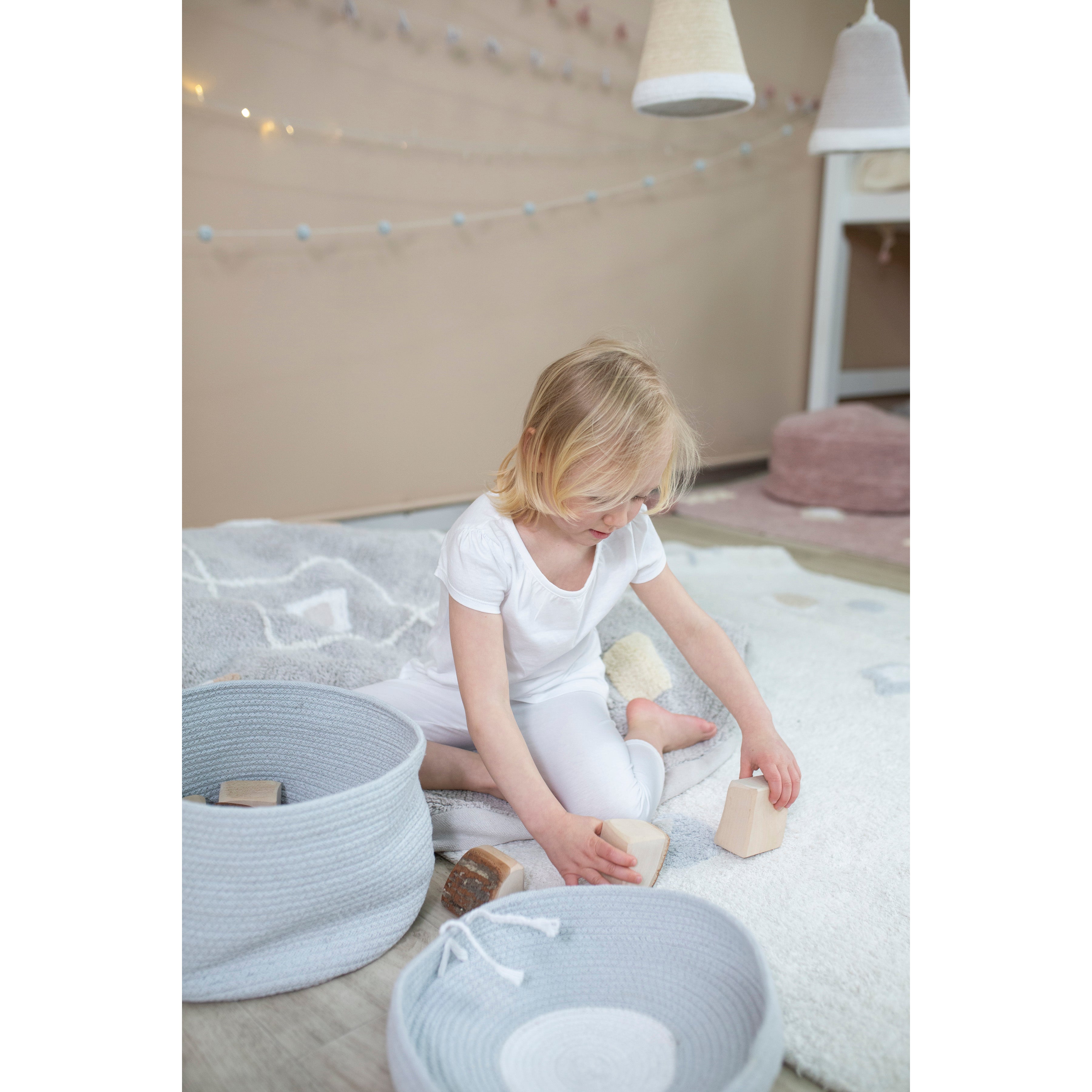 lorena-canals-pyjama-party-chill-vintage-nude-machine-washable-pouffe- (24)