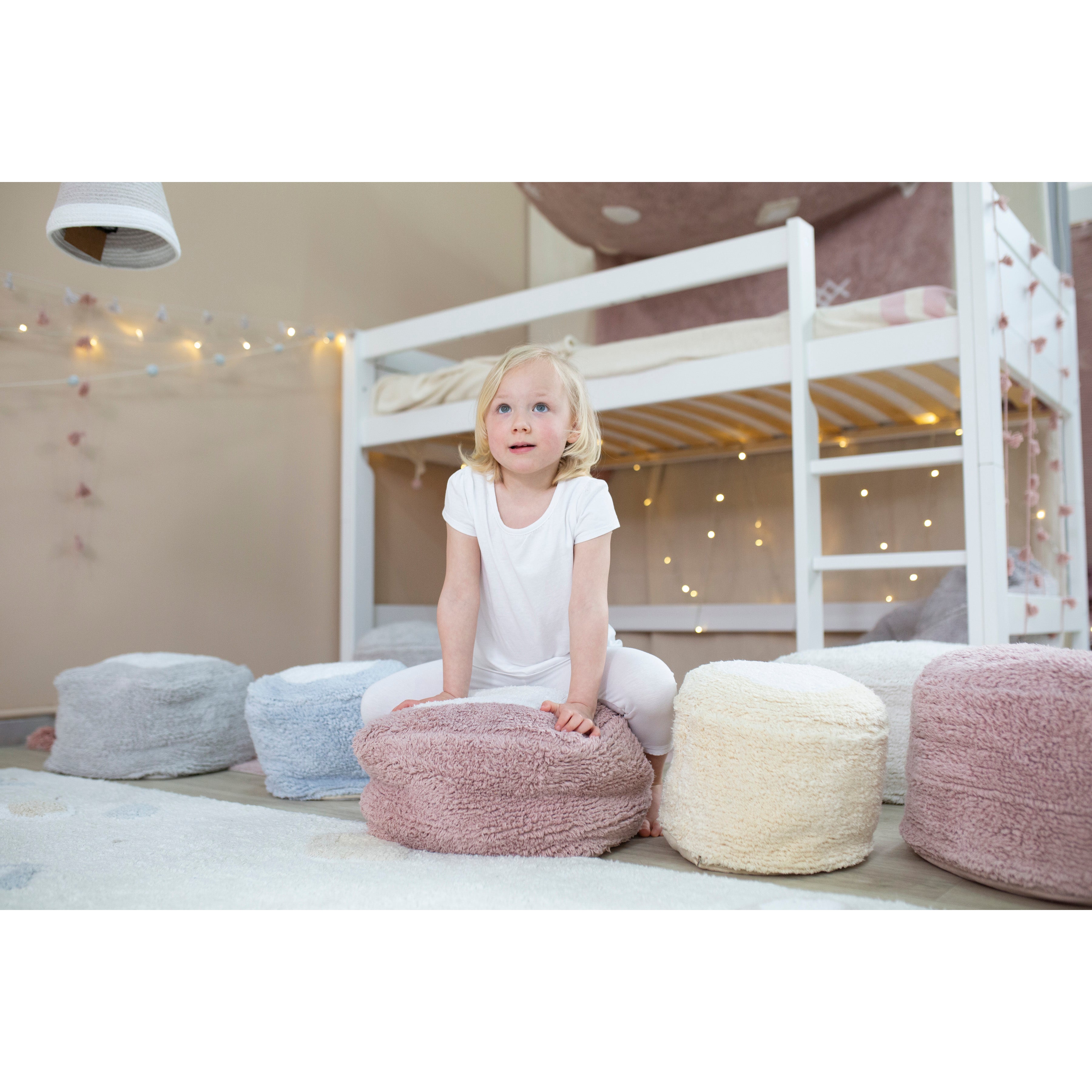 lorena-canals-pyjama-party-chill-vintage-nude-machine-washable-pouffe- (26)