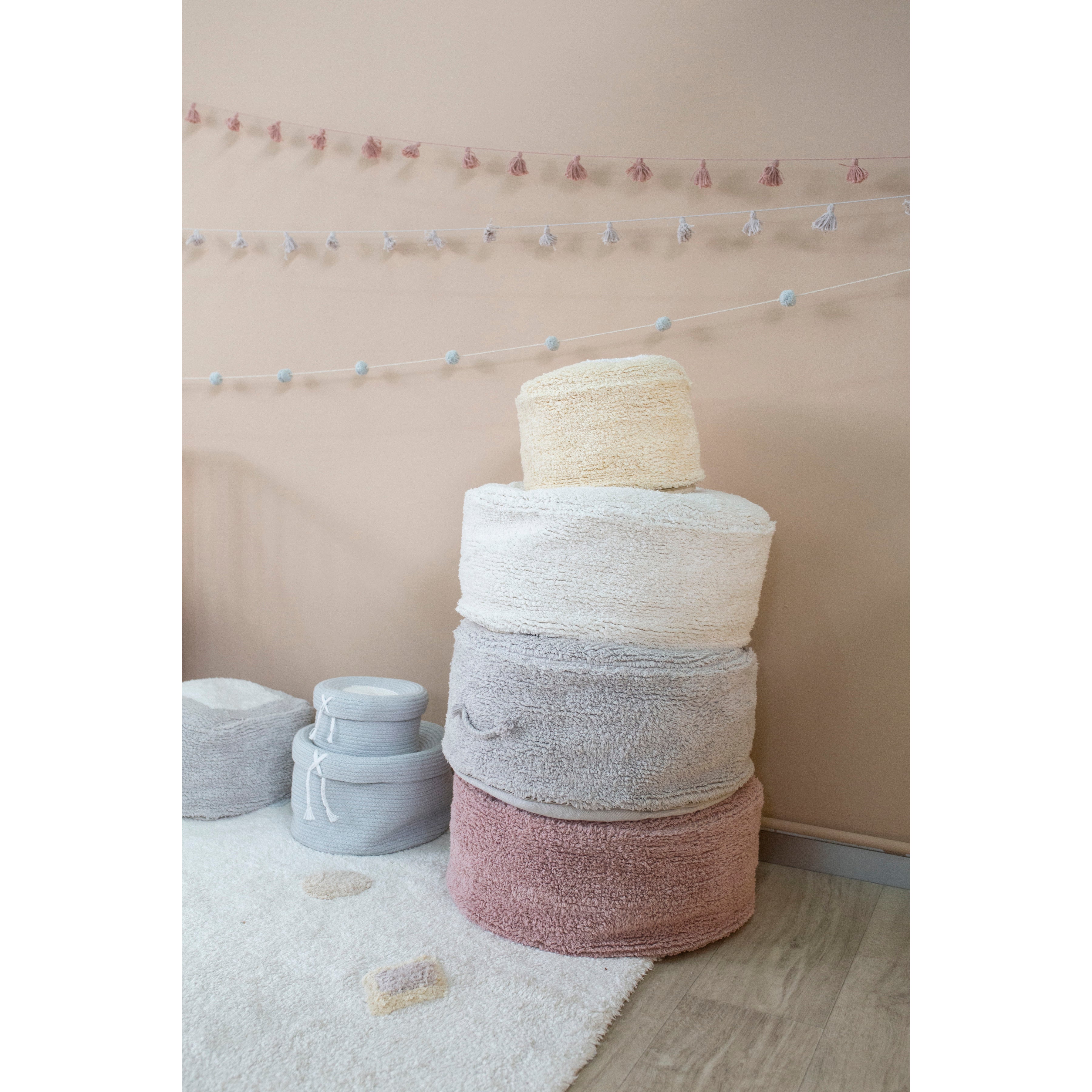 lorena-canals-pyjama-party-chill-vintage-nude-machine-washable-pouffe- (6)