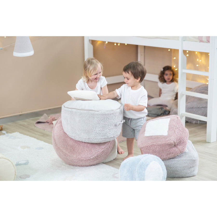 lorena-canals-pyjama-party-marshmallow-round-light-blue-machine-washable-pouffe- (9)