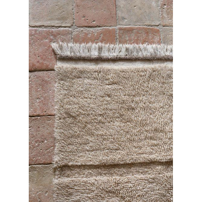 lorena-canals-sheep-of-the-world-steppe-sheep-beige-machine-washable-woolable-rug-lore-wo-steppe-bg-s- (5)