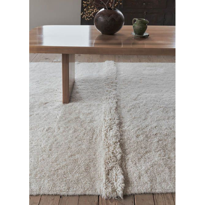 lorena-canals-sheep-of-the-world-tundra-sheep-white-machine-washable-woolable-rug-lore-wo-tun-wh-l- (5)