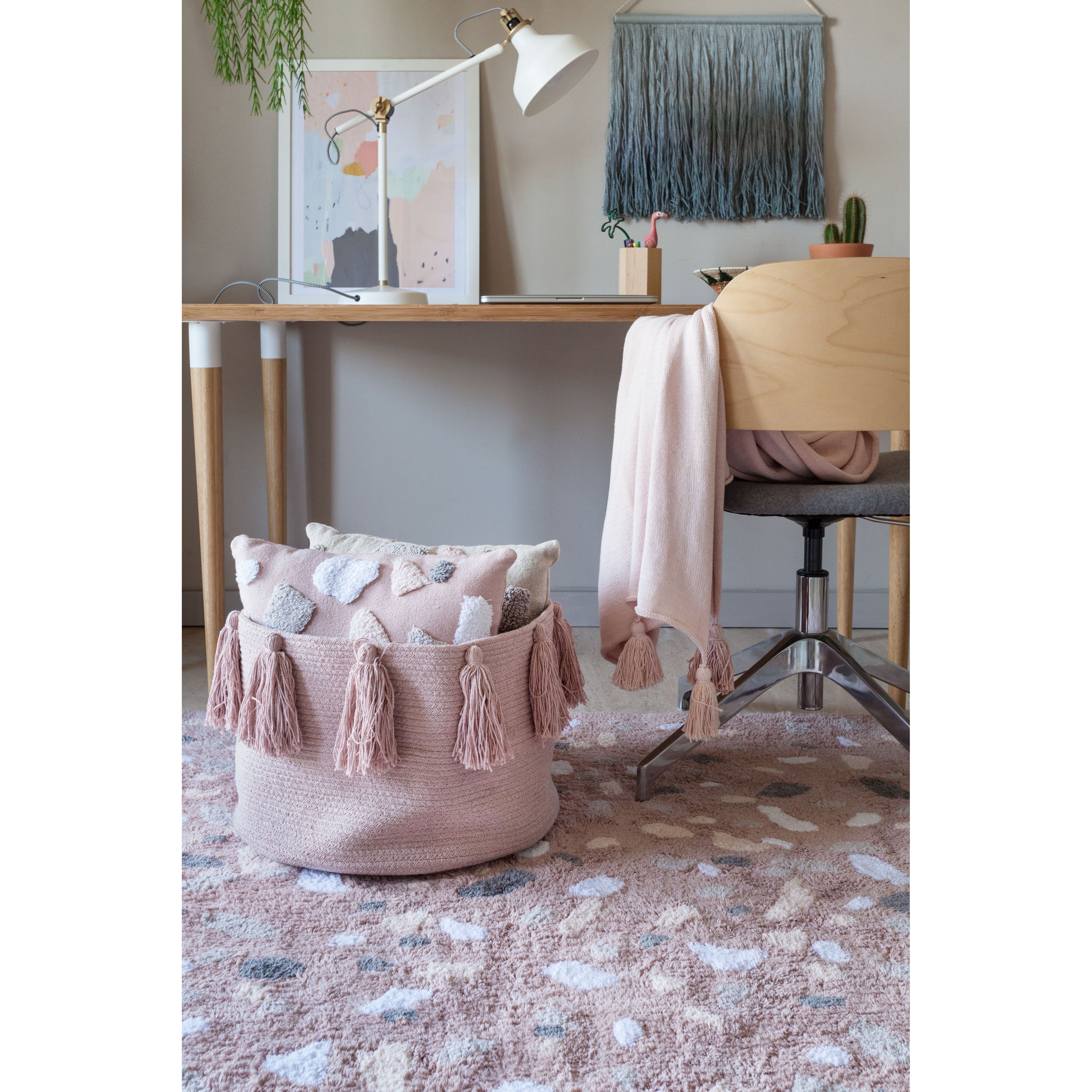 lorena-canals-terrazzo-rose-quartz-machine-washable-rug- (7)