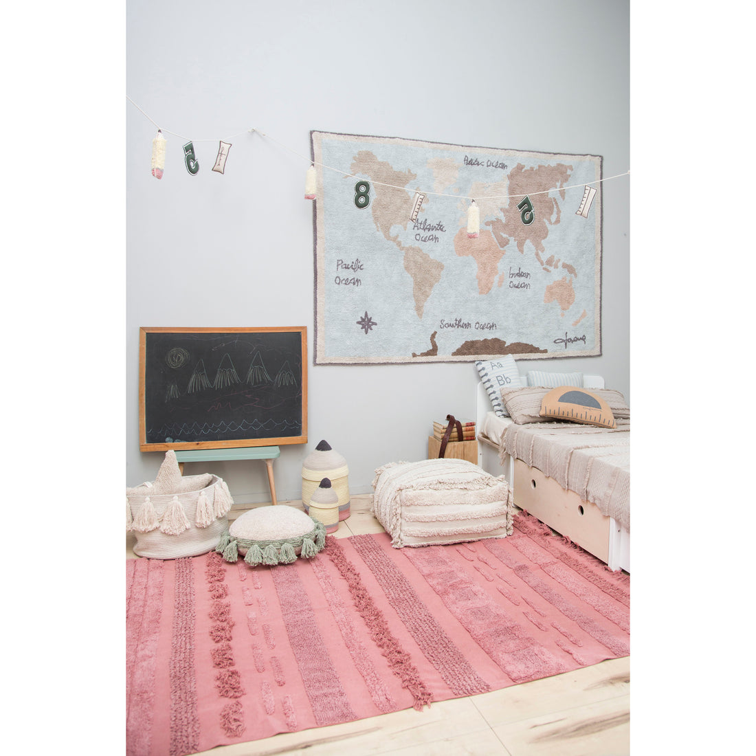 lorena-canals-vintage-map-machine-washable-rug- (9)