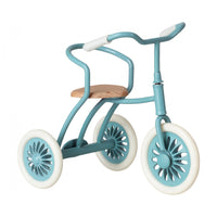 maileg-abri-a-tricycle-mouse-petrol-blue-mail-11310400
