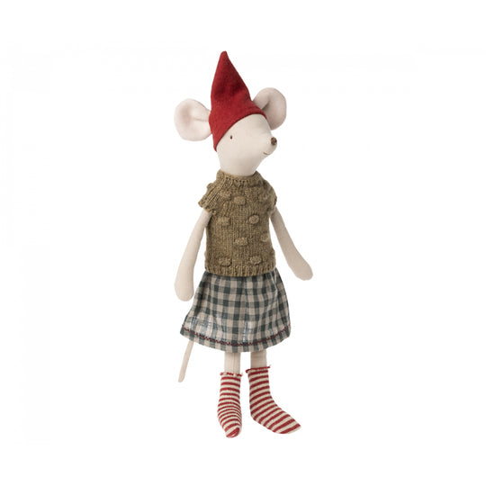 maileg-christmas-mouse-medium-girl-mail-14270400- (1)