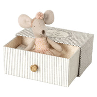 maileg-dance-mouse-in-daybed-little-sister-mail-16172901- (2)