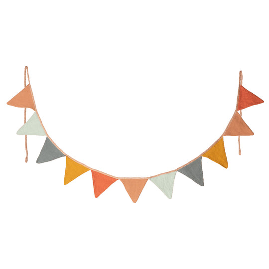 maileg-garland-small-11-flags-