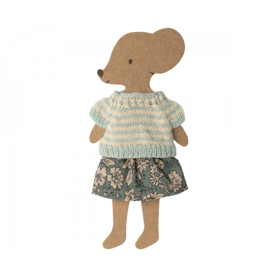maileg-knitted-sweater-and-skirt-for-big-sister-mouse-mail-17221302- (2)