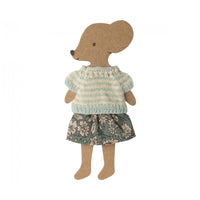maileg-knitted-sweater-and-skirt-for-big-sister-mouse-mail-17221302- (2)