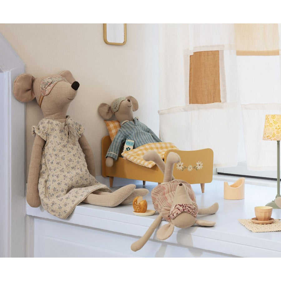 maileg-medium-mouse-nightgown-mail-17240000- (3)