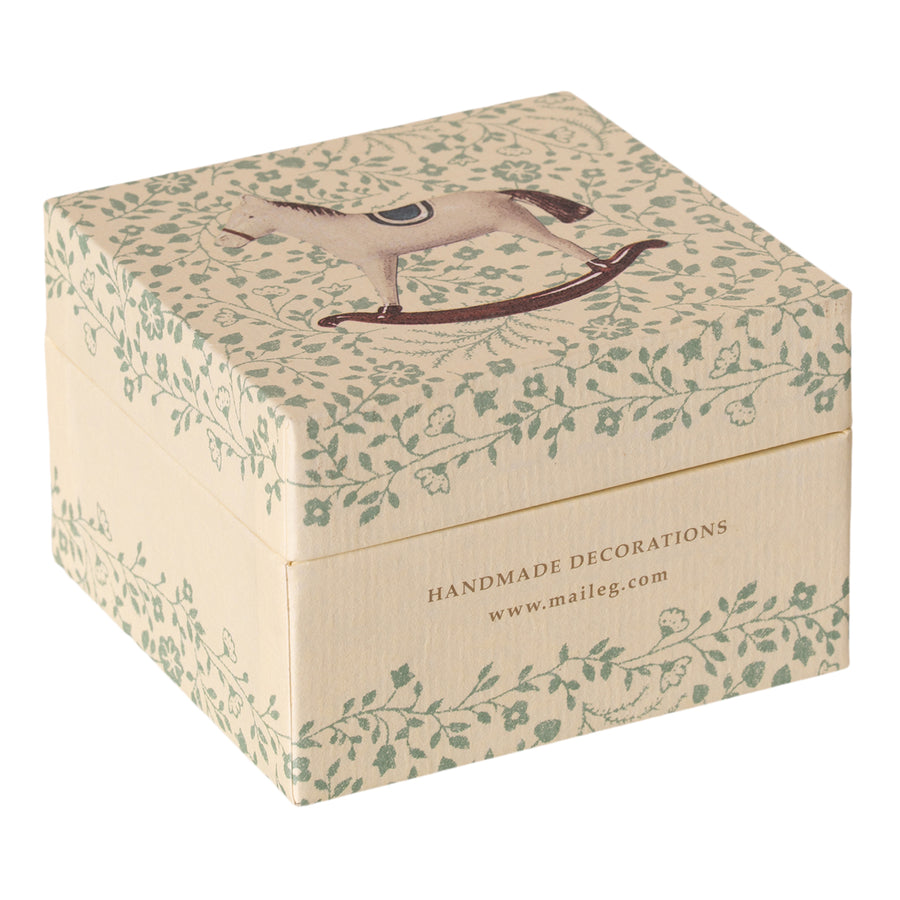 maileg-metal-ornaments-in-box-6-ass-classic- (10)