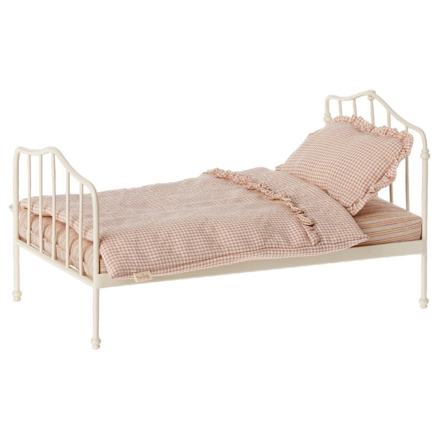 maileg-miniature-bed-mini-purple-mail-11211601- (1)