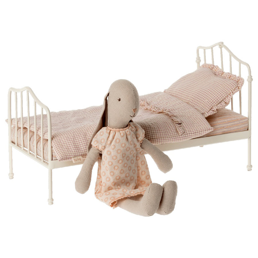maileg-miniature-bed-mini-purple-mail-11211601- (2)