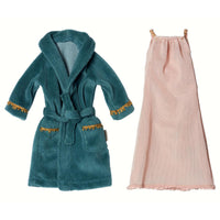maileg-mum-nightdress-and-bathrobe-01