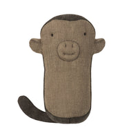 maileg-noahs-friends-monkey-rattle-01