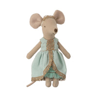 maileg-princess-and-the-pea-big-sister-mouse-mail-16173501- (2)