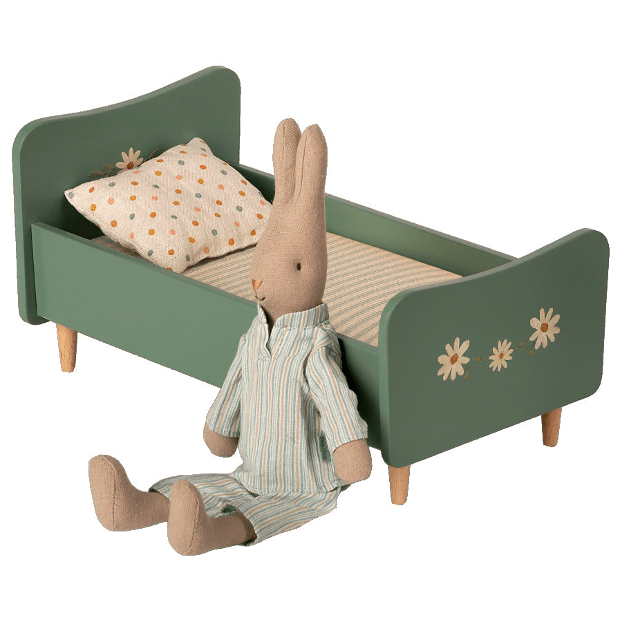 maileg-wooden-bed-mini-mint-blue- (2)