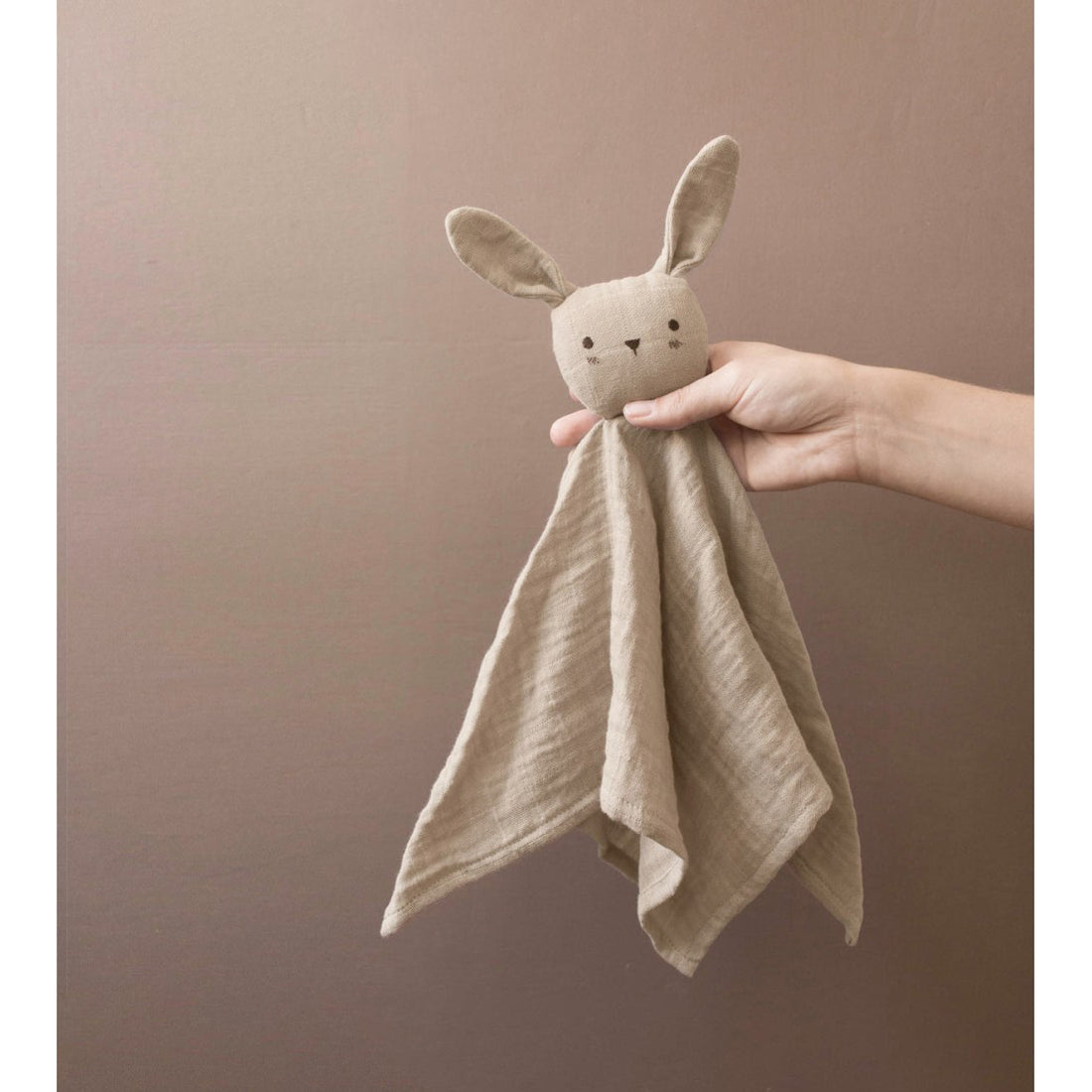 main-sauvage-cuddle-cloth-bunny-sand-33x33cm-main-cc-bun-sand- (3)