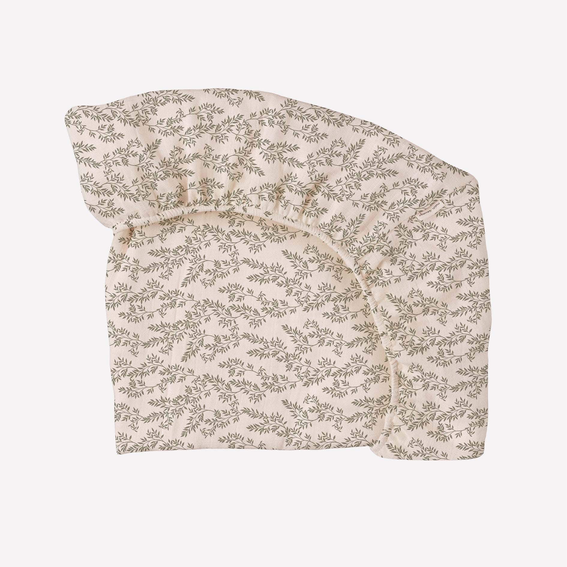 main-sauvage-fitted-sheet-bay-leaves-main-fsbay120- (1)