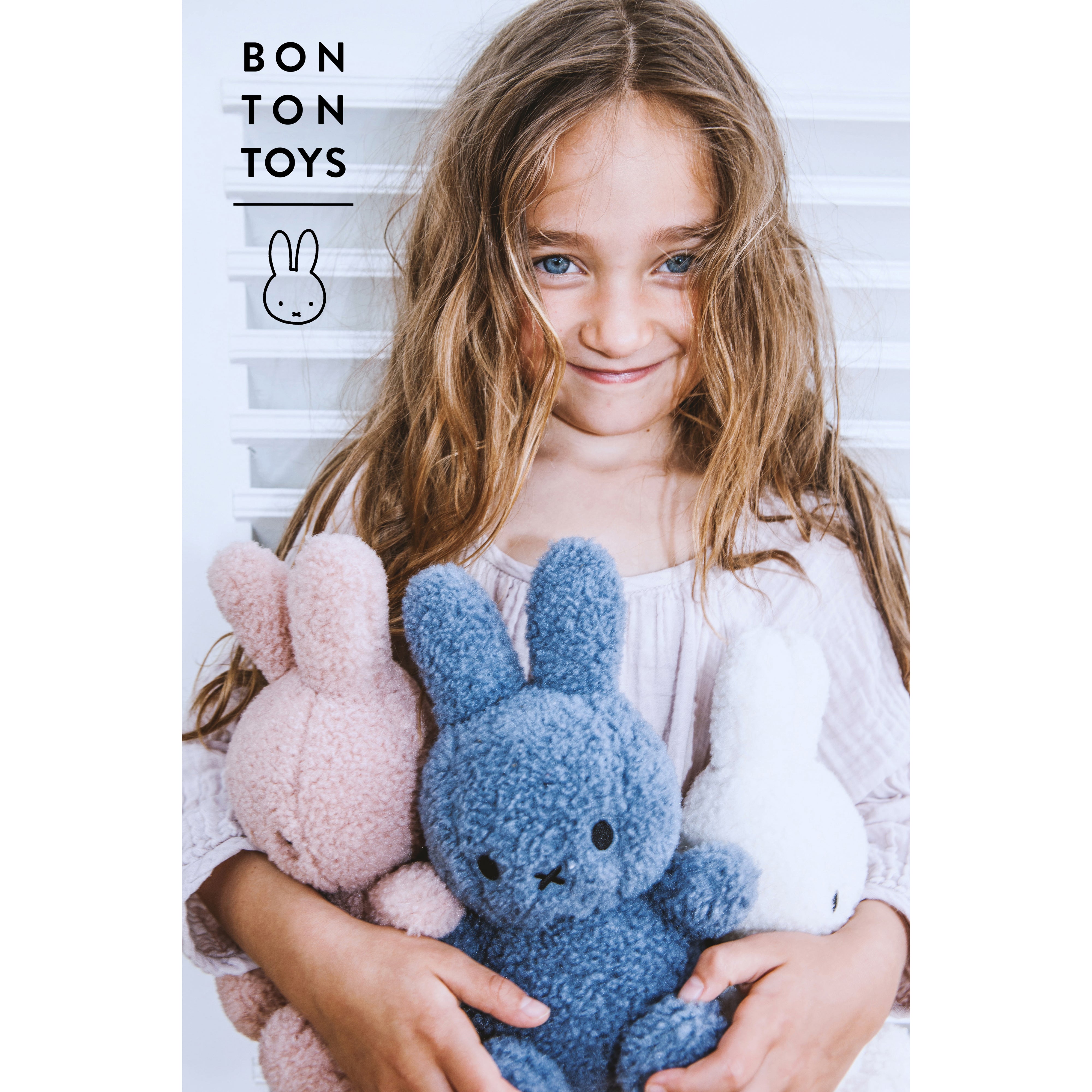 miffy-sitting-terry-cream-23cm-miff-24182192- (5)