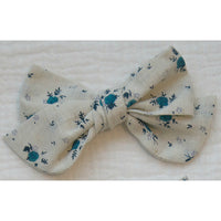 minina-loves-hairpin-old-school-veronica-blue-flowers- (1)