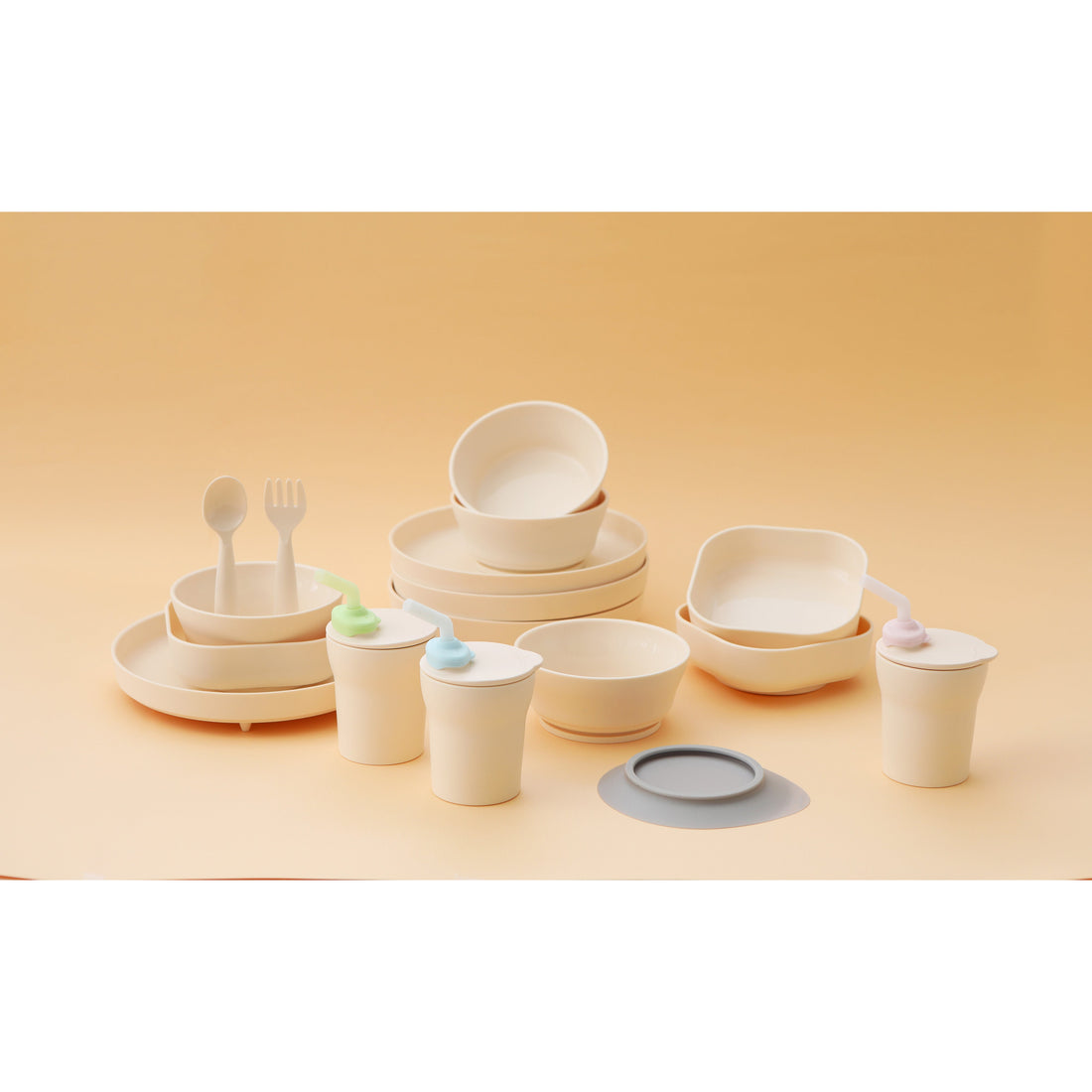 miniware-first-bite-set-pla-cereal-suction-bowl-vanilla-+-silicone-spoon-and-cover-in-cotton-grey- (20)