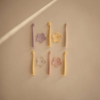 mushie-flower-training-toothbrush-blush-mush-2530019- (3)