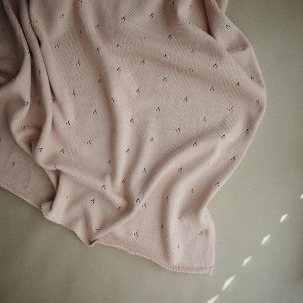 mushie-knitted-baby-blanket-pointelle-blush-mush-2180341- (2)
