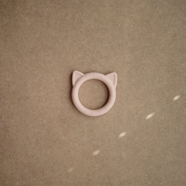 mushie-teether-cat-blush-mush-2560265- (2)