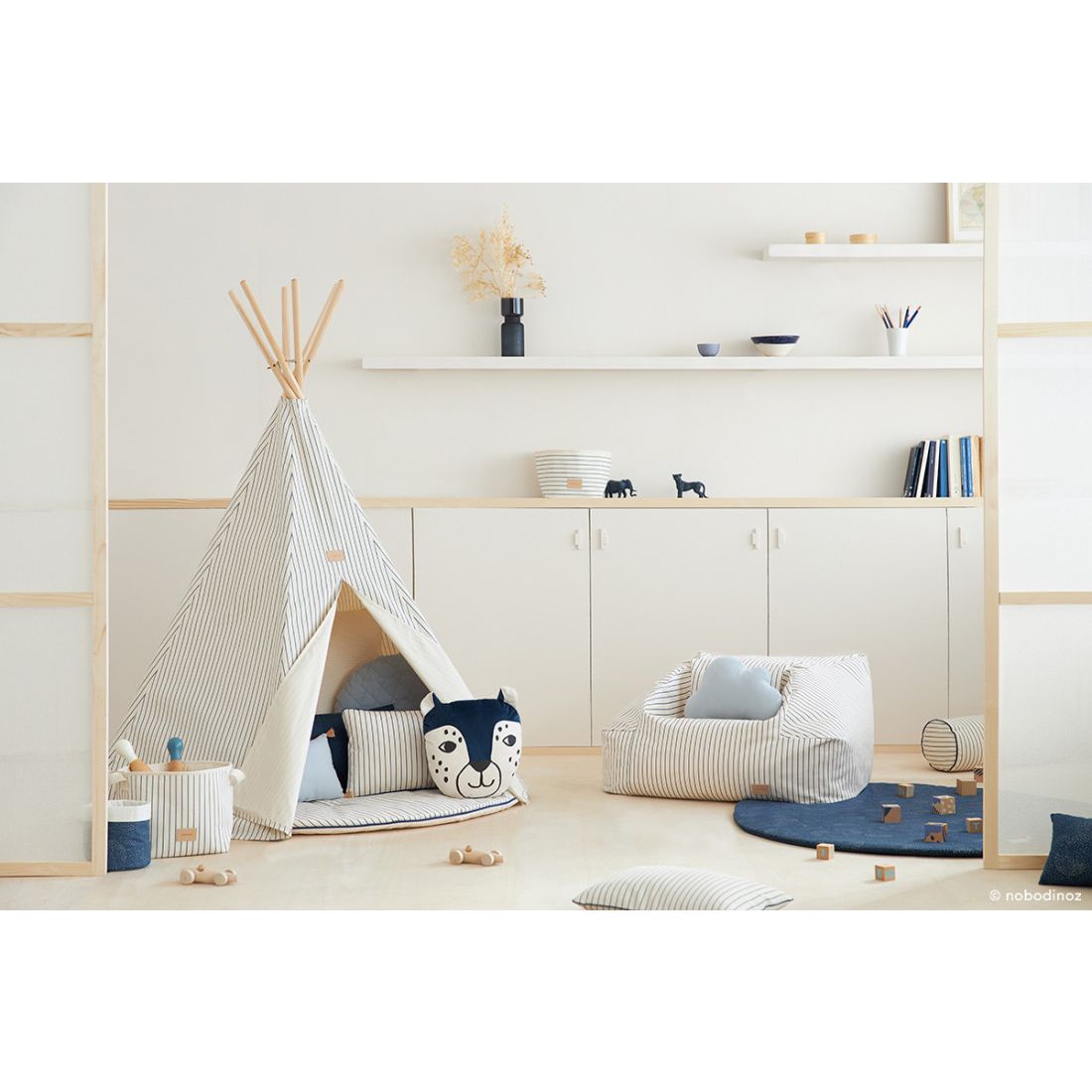 nobodinoz Arizona Tipi Blue Thin Stripes/Natural