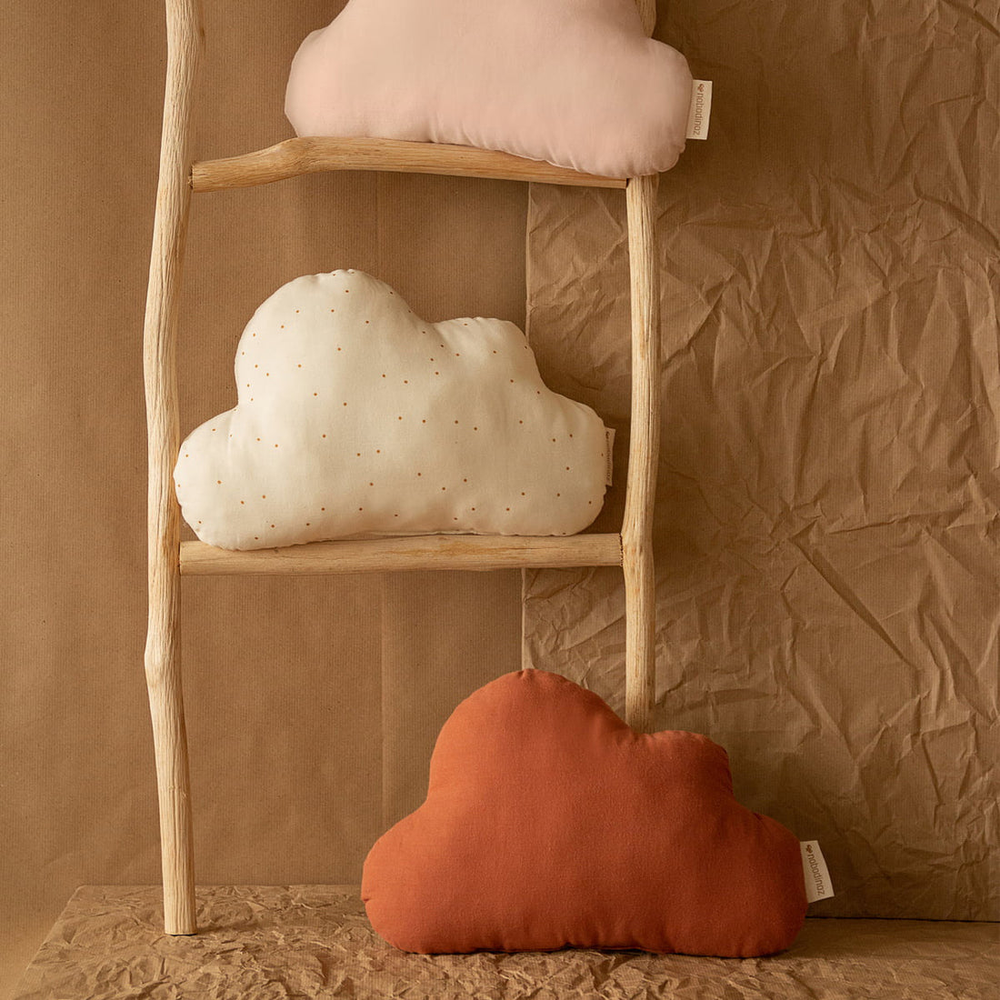 nobodinoz-cloud-cushion-dream-pink- (4)