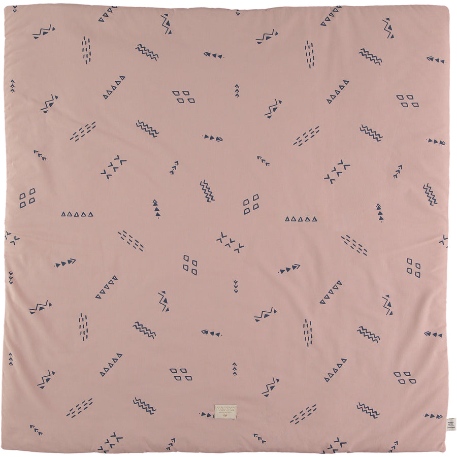 nobodinoz-colorado-square-playmat-blue-secrets-misty-pink- (1)