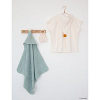 nobodinoz-cute-baby-bath-cape-green- (12)