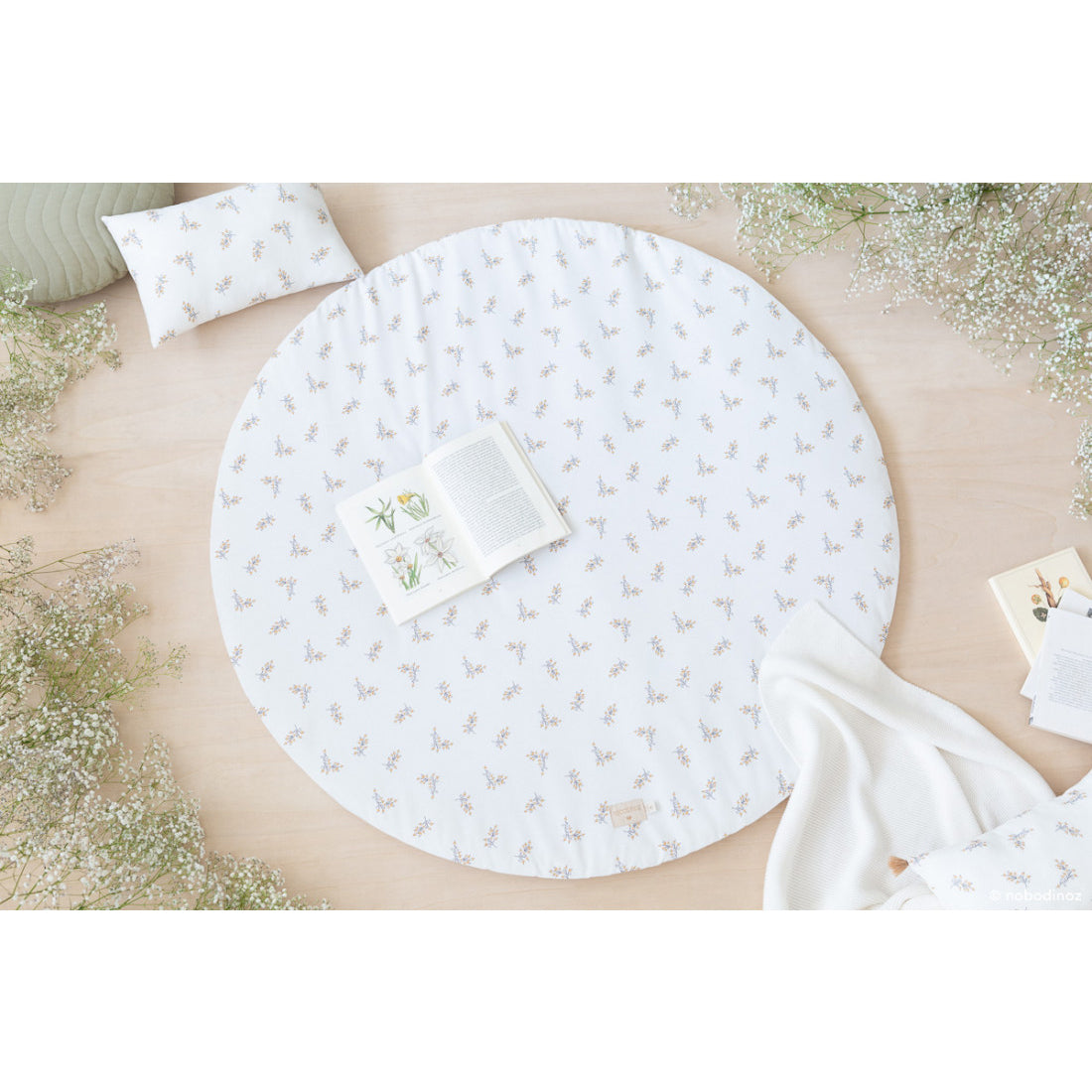 nobodinoz-full-moon-small-round-playmat-flore-nobo-4921680- (4)