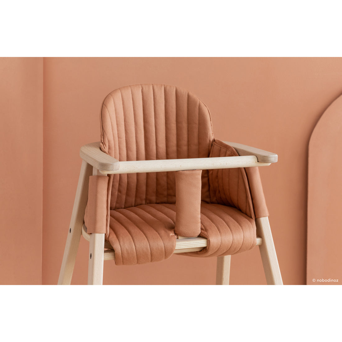 nobodinoz-growing-green-high-chair-cushion-sienna-brown- (2)