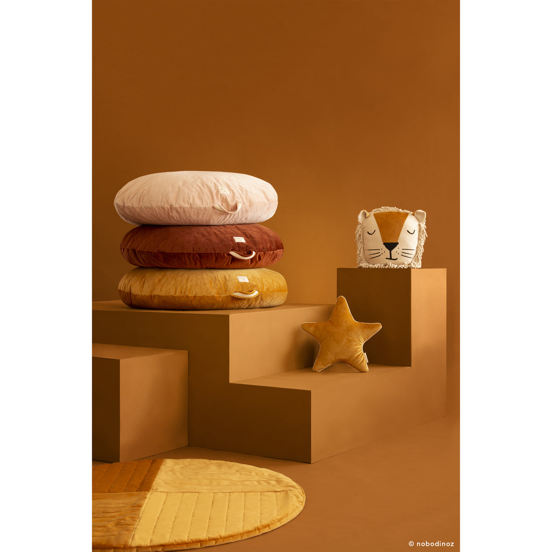 nobodinoz-kilimanjaro-velvet-carpet-farniente-yellow- (3)