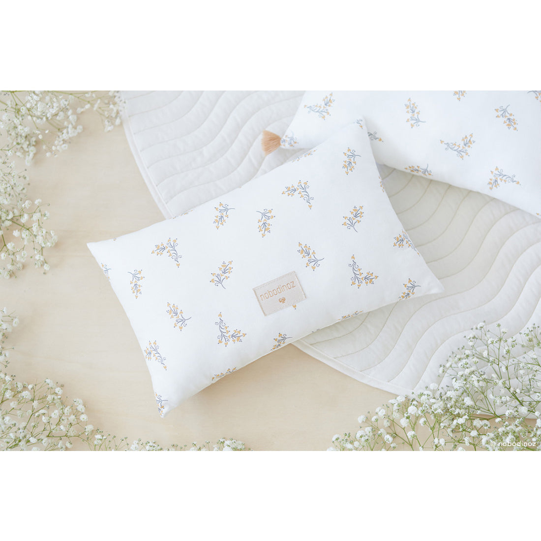 nobodinoz-laurel-small-cushion-flore-nobo-4921758- (2)