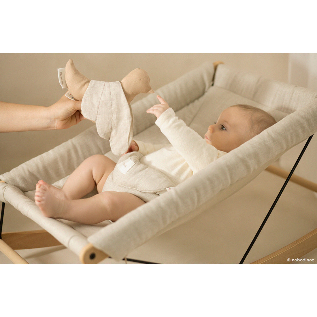 nobodinoz-lin-français-bird-rattle-sand-nobo-4923349- (4)