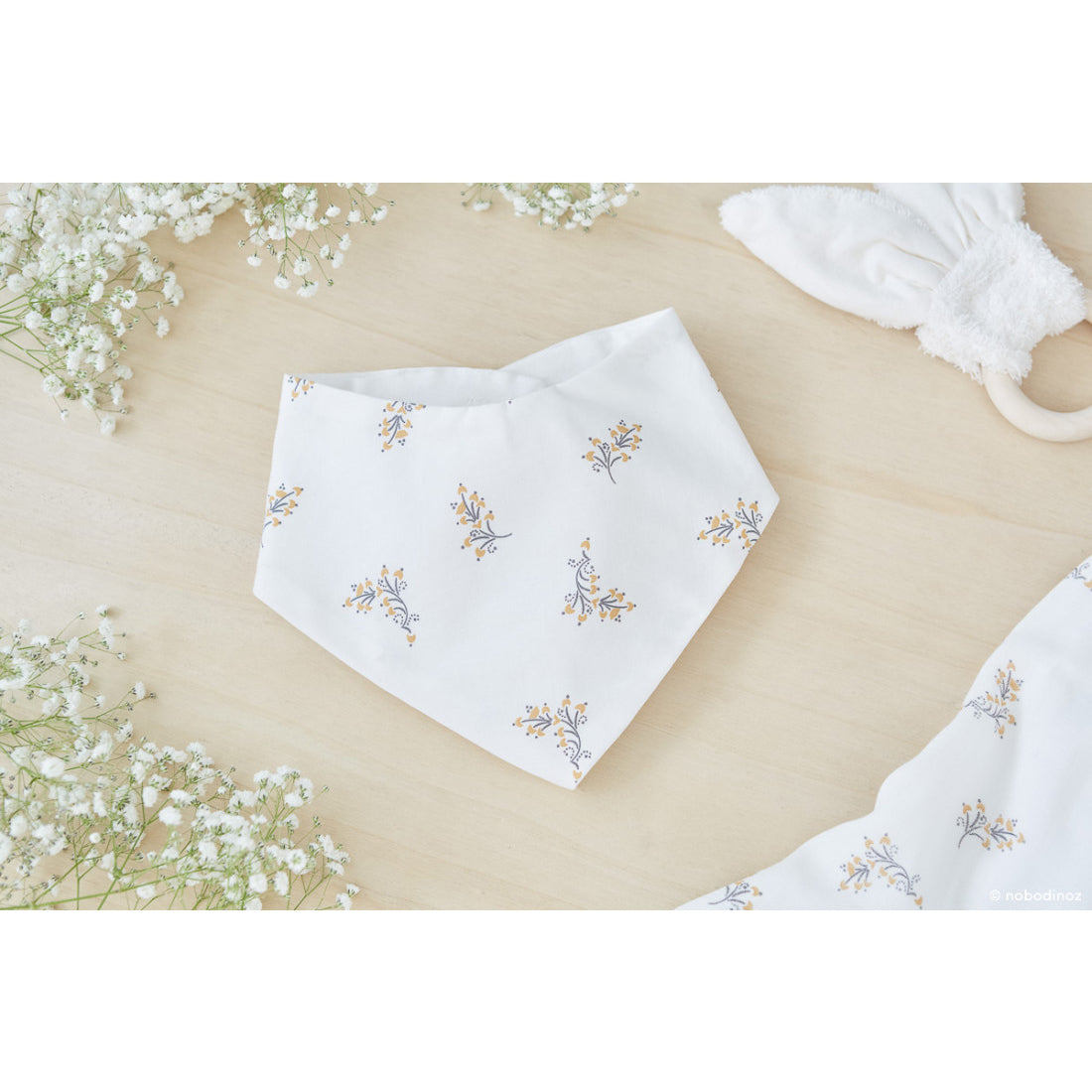 nobodinoz-lucky-bandana-bib-flore-nobo-4921765- (3)
