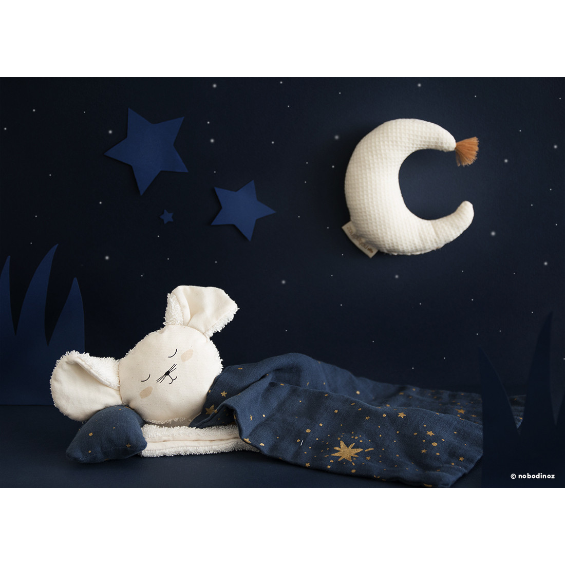 nobodinoz-magic-moon-rattle- (4)